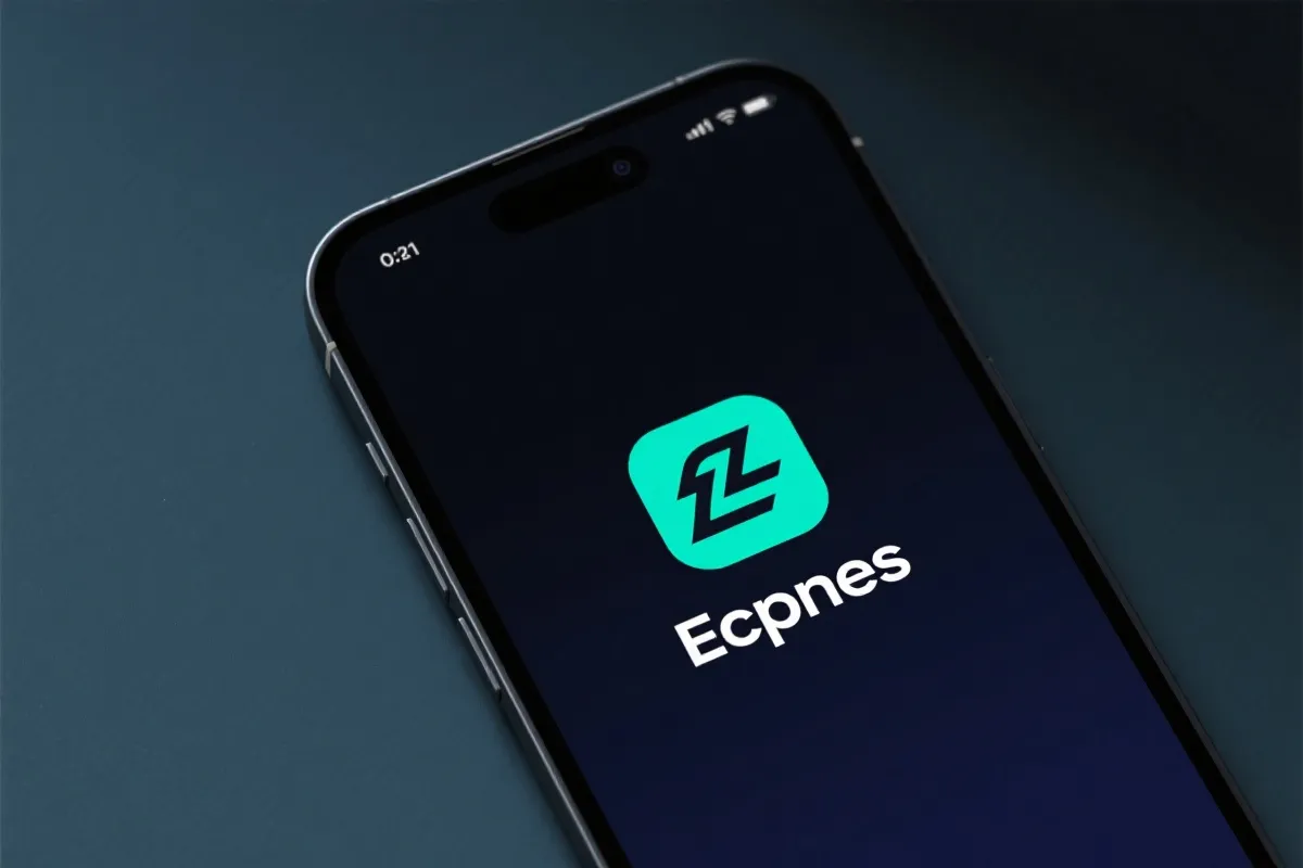 LCP新赛季 App 界面